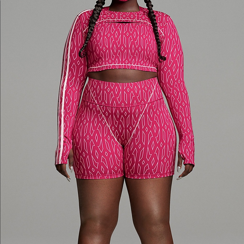 IVY PARK Monogram Snap Top Size 1X